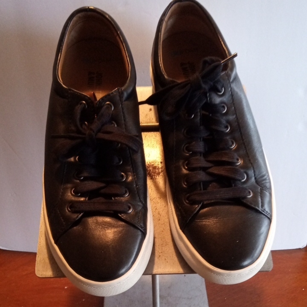 Men's Johnston And Murphy Black Leather Dress Sneakers Sz 9 US